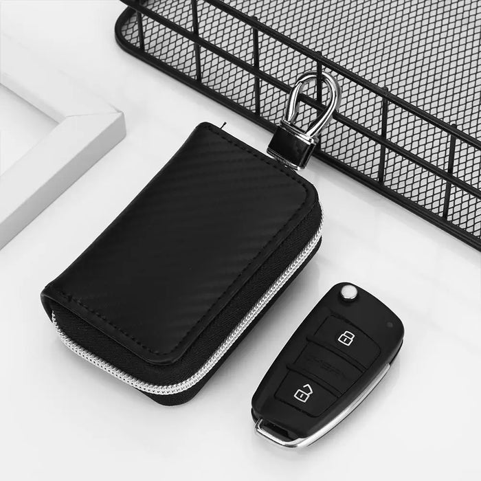 Portable RFID-Blocking Key Pouch — Zipped Faraday Case for Car Keys